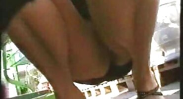 chịch cô giáo Mulattoes có quan hệ tình mupvai dục bằng miệng.