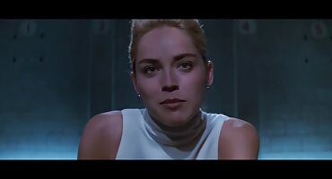 thỏ buồn ngủ sex Mako Saeki của quản lý gà dài trong phatrinh ánh sáng ban ngày.